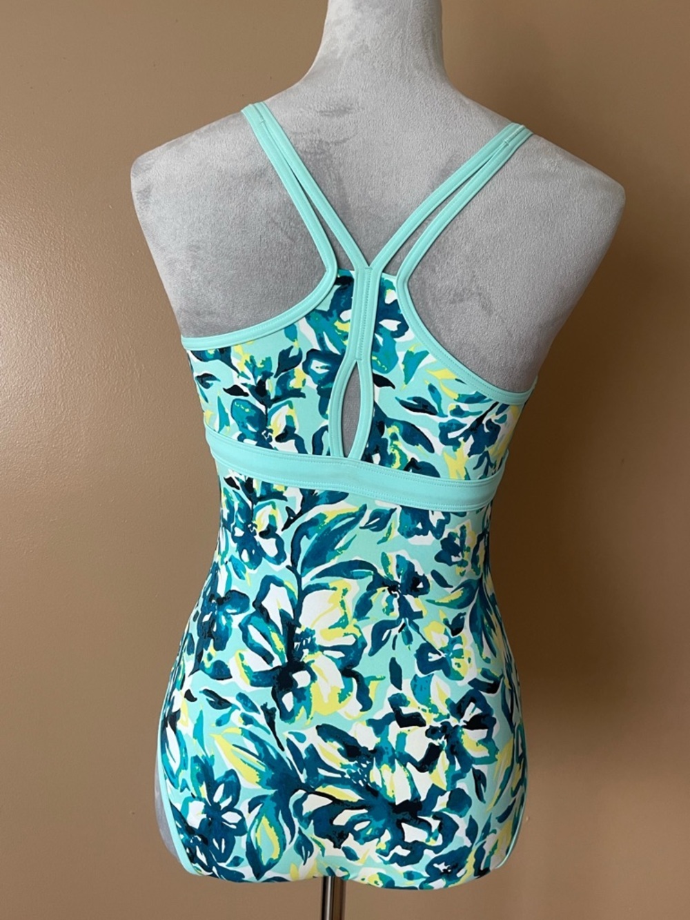 L.L. Bean Aqua and Yellow Floral One-Piece Swimsuit estimated size XS see photos - Picture 5 of 12
